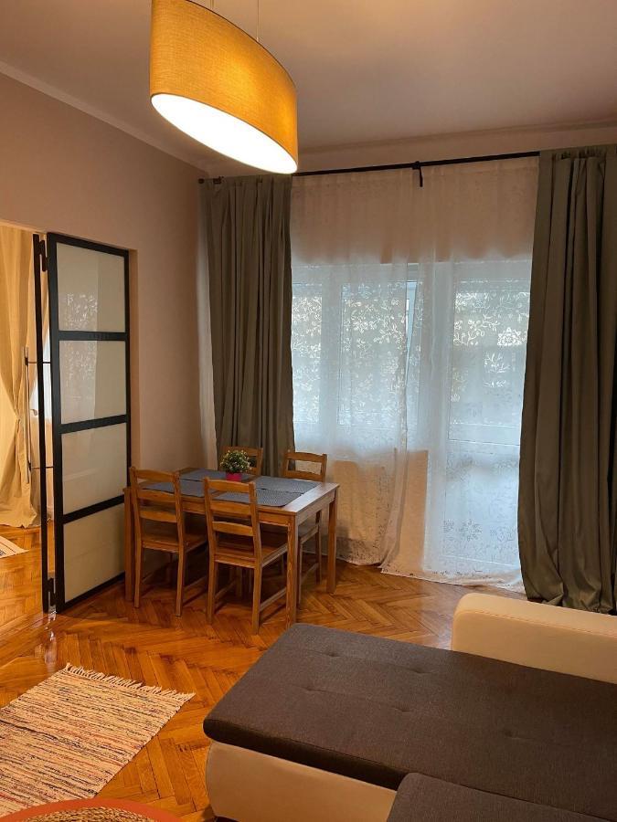 Interbellic Flat Apartamento Bucareste Exterior foto