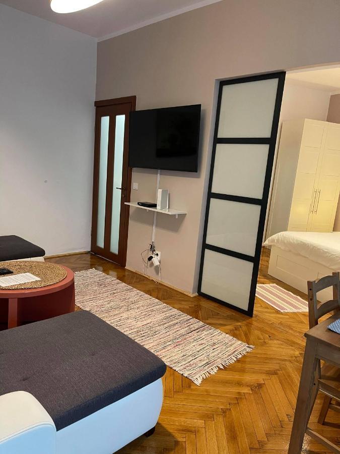 Interbellic Flat Apartamento Bucareste Exterior foto